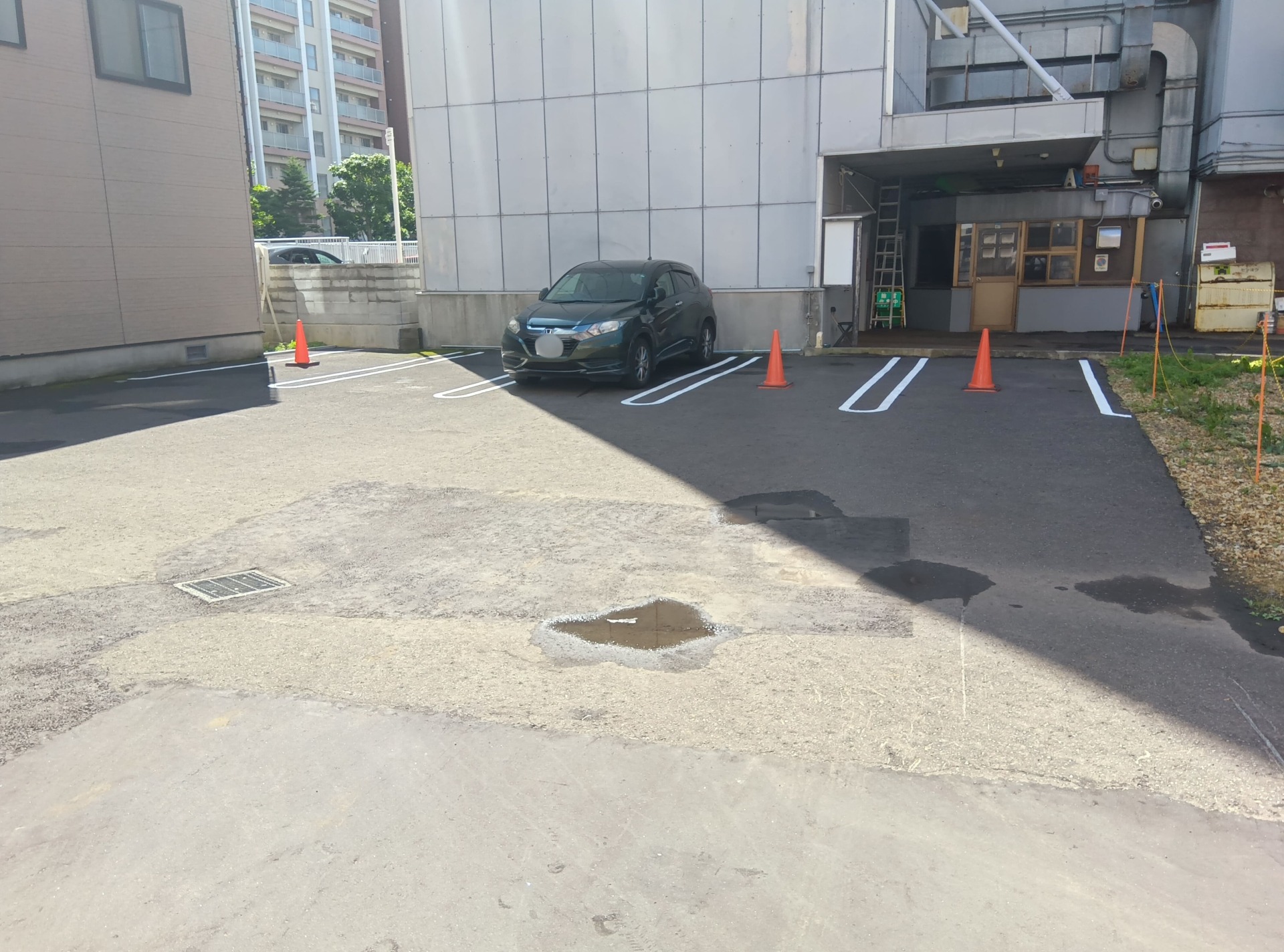 琴似1-3-3 駐車場